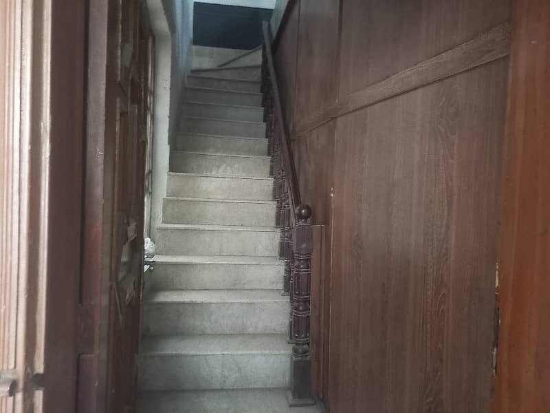 12 Marla Upper Portion Available For Rent In Johar Town F-2 Block Near To Lacass School 10