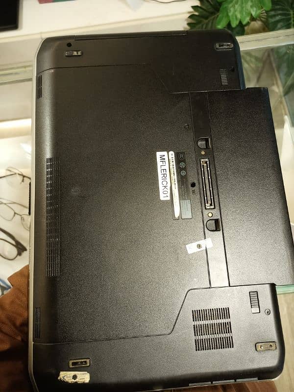 Dell Latitude E5530 Core i5 , 3rd Generation 5