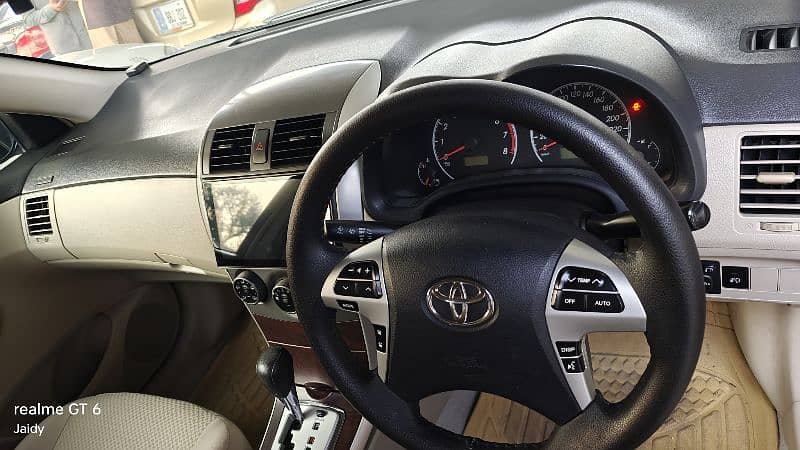 Toyota Corolla GLI 2012 9