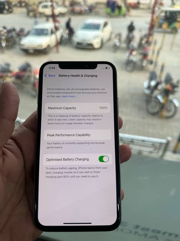 iPhone X 64GB PTA approve good condition 5