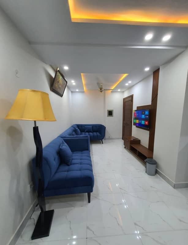 1 Bedroom VIP Full furnish flat per day available in Bahria town Lahore 9