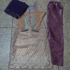 net ki shirt with jamawar trouser with net ka dupatta