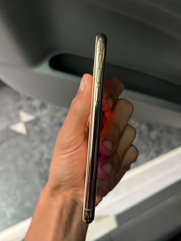 iPhone XS 64 GB Dual Sim PTA Approve 3