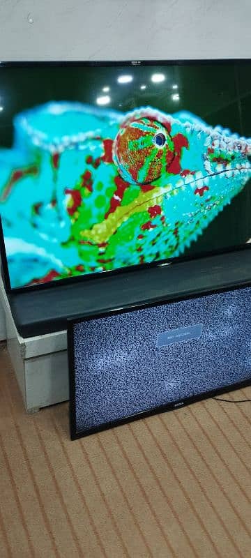 Akira led 55 inch 3