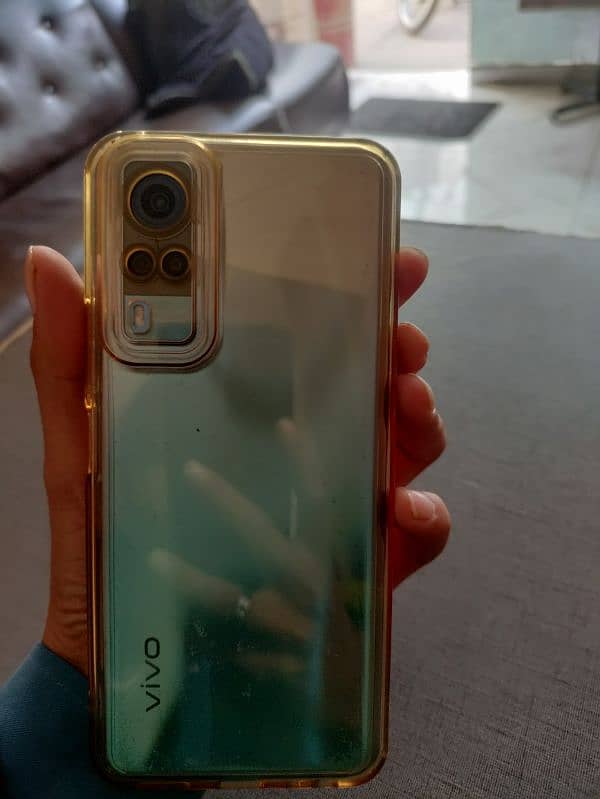 Vivo Y51s 3