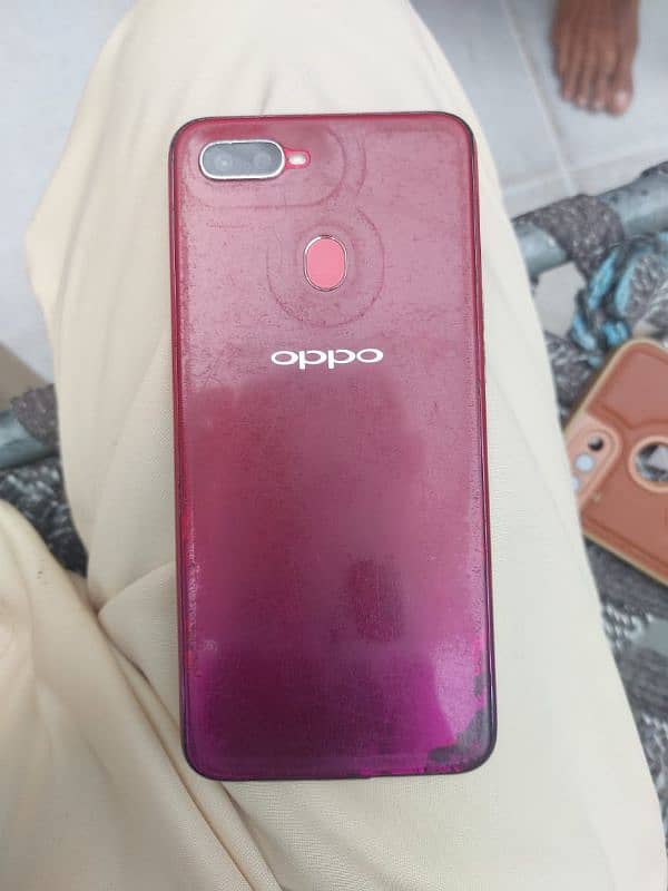 oppoF9 2