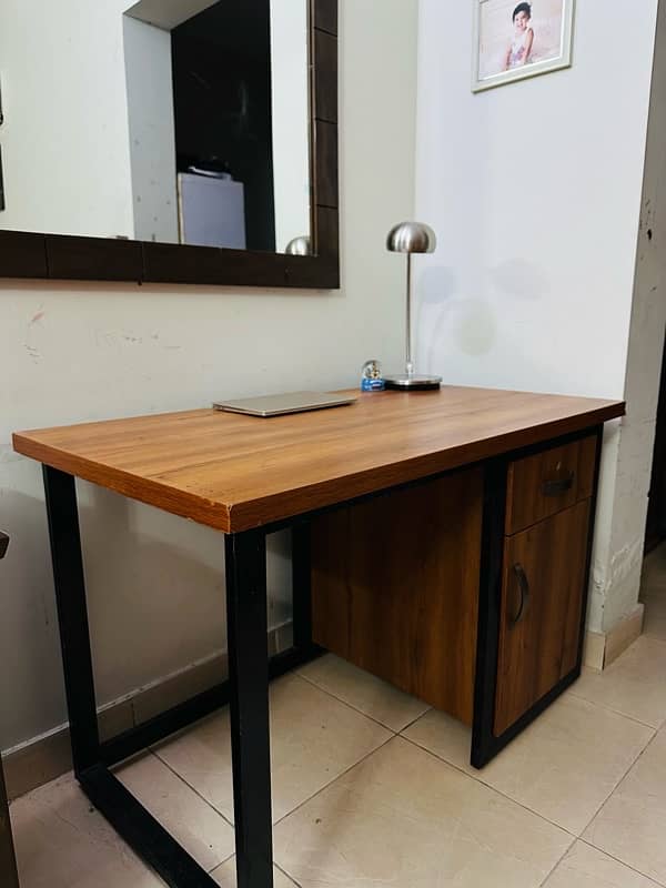 Wooden Office Table 2