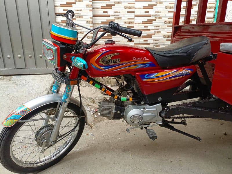 United loader Rikshaw 100cc 9