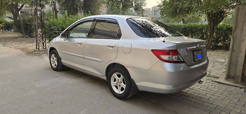 Honda City IDSI 2004 1