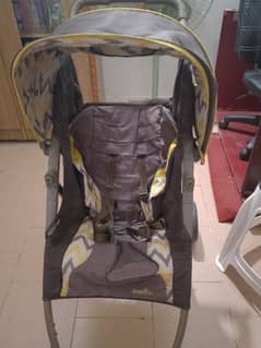 Kids Stroller Pram Evenflo branded folding condition 10/8