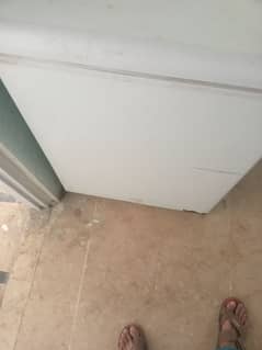 iam selling my freezer