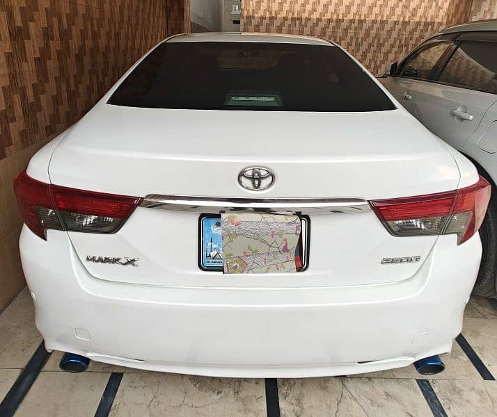 Toyota Mark X 2013 for sale / Exchange 10