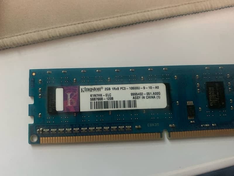 2GB RAM FOR PC DESKTOP SIZE 3