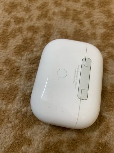 Apple airpods pro charging box only 0