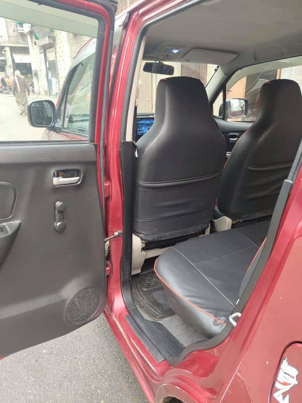 Suzuki Wagon R 2018 12