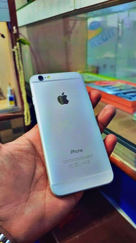 iphone 6 64 GB non pta 0