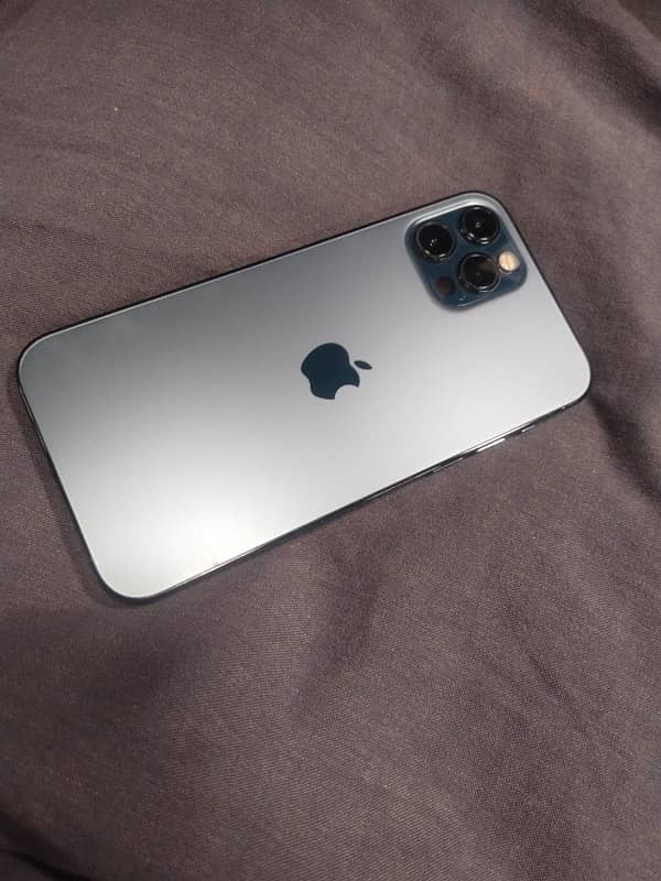 Iphone 12 pro 256 PTA Approved 0