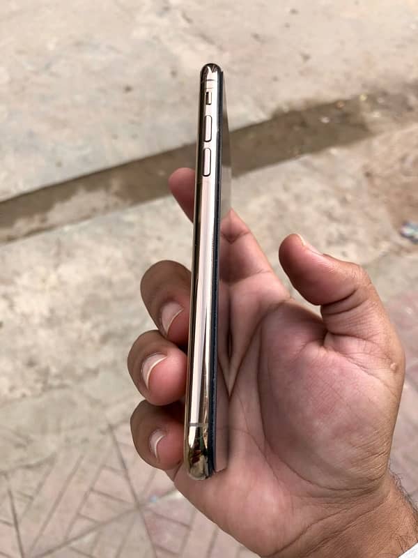 iPhone XS 2