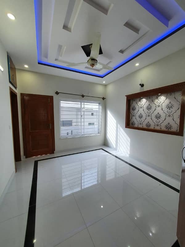 14 Marla Like a Brand New House for rent in G-13 7