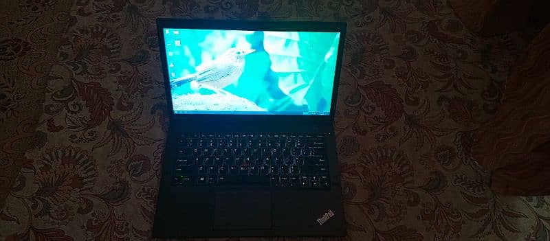 Lenovo Thinkpad T440s 8gb ram 256 gb ssd 0