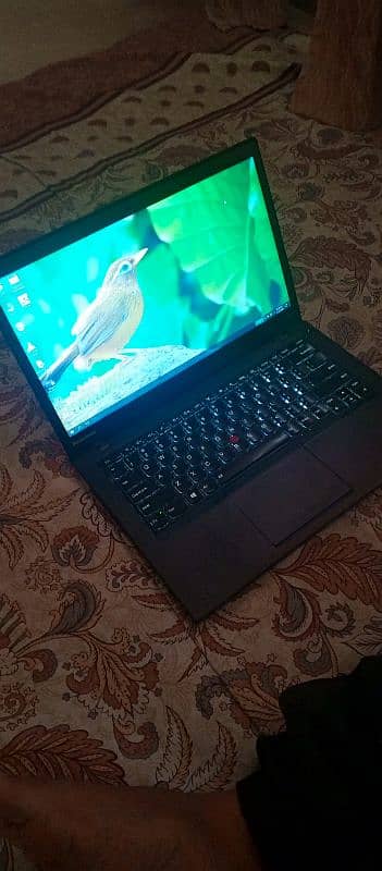 Lenovo Thinkpad T440s 8gb ram 256 gb ssd 2