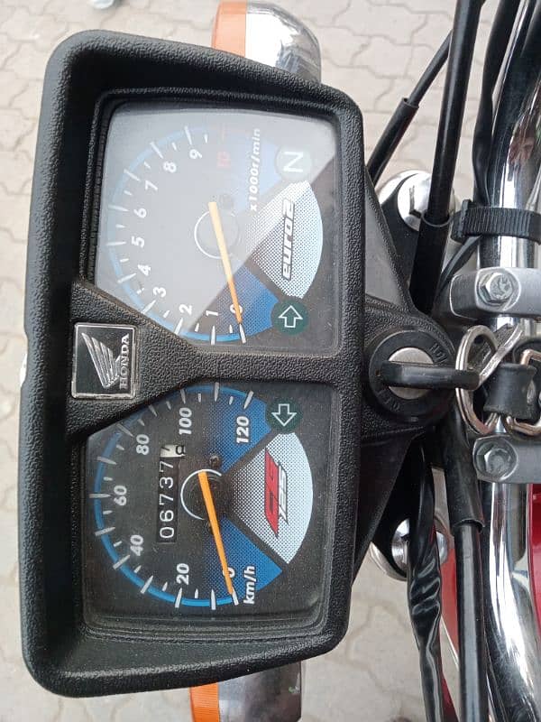 Honda 125cg 2021-meter running 7500 13