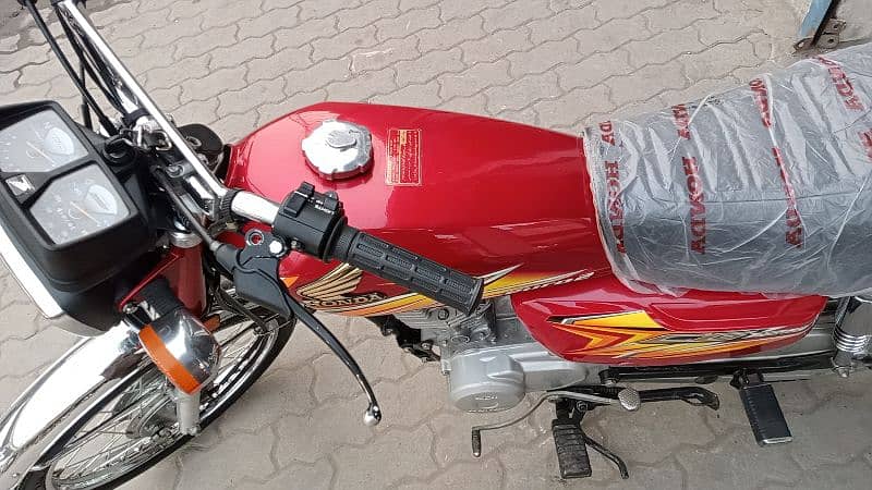 Honda 125cg 2021-meter running 7500 14