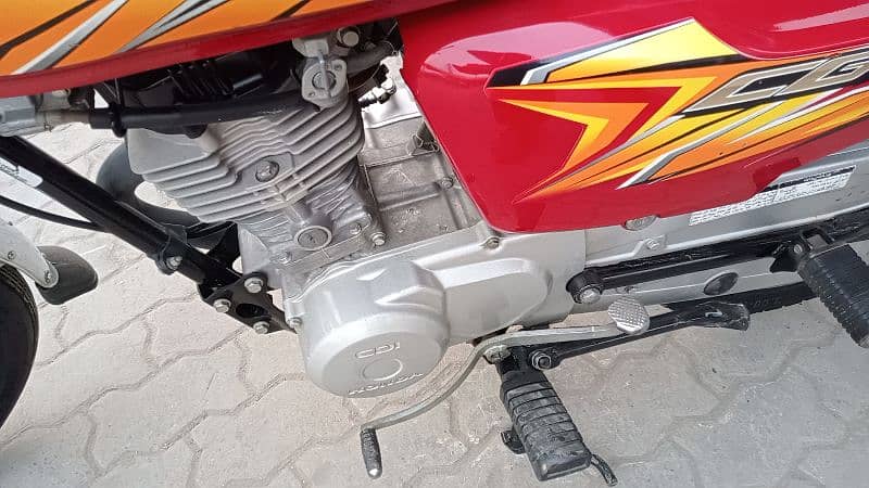 Honda 125cg 2021-meter running 7500 17