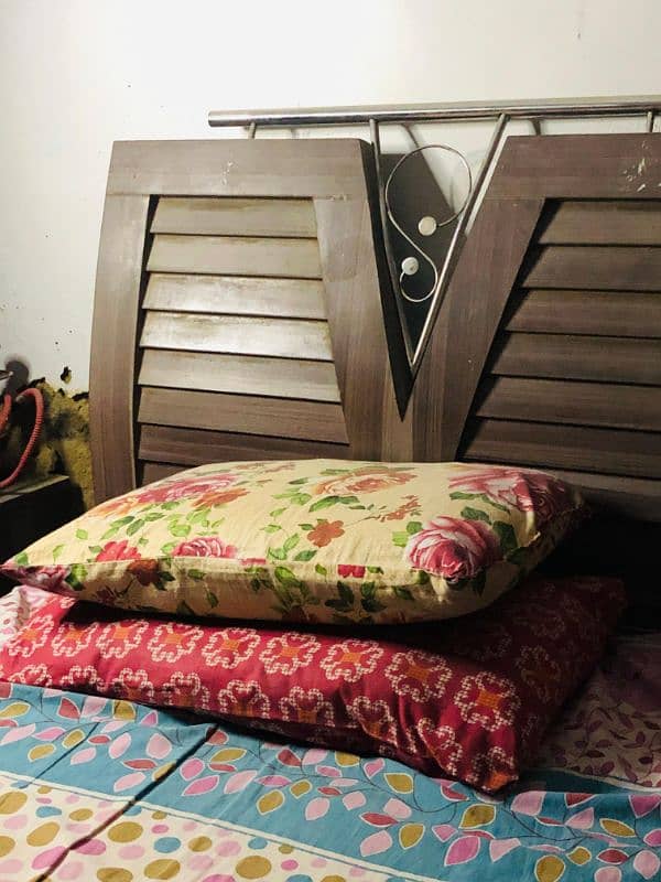 single bed with mattress 2