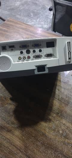 NEC PROJECTOR