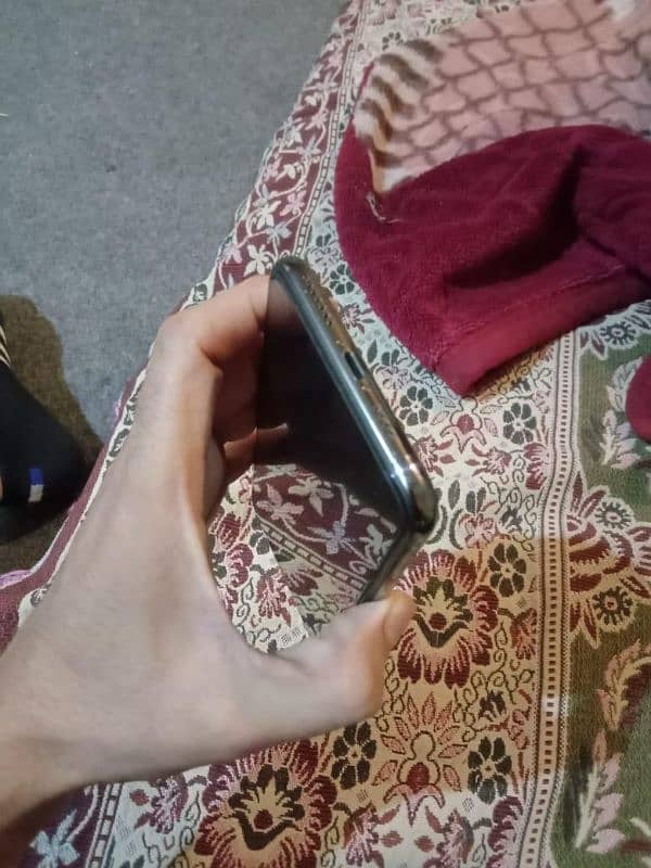 iphone xs max nont pta 5