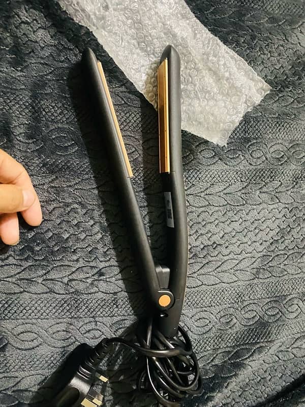 hair straightener 1