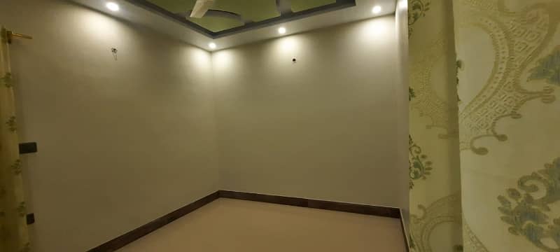 WELL MAINTAINED 2 BED DD AVAILABLE FOR RENT MAIN KHALID BIN WALEED ROAD 6