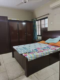 WELL MAINTAINED 2 BED DD AVAILABLE FOR RENT MAIN KHALID BIN WALEED ROAD