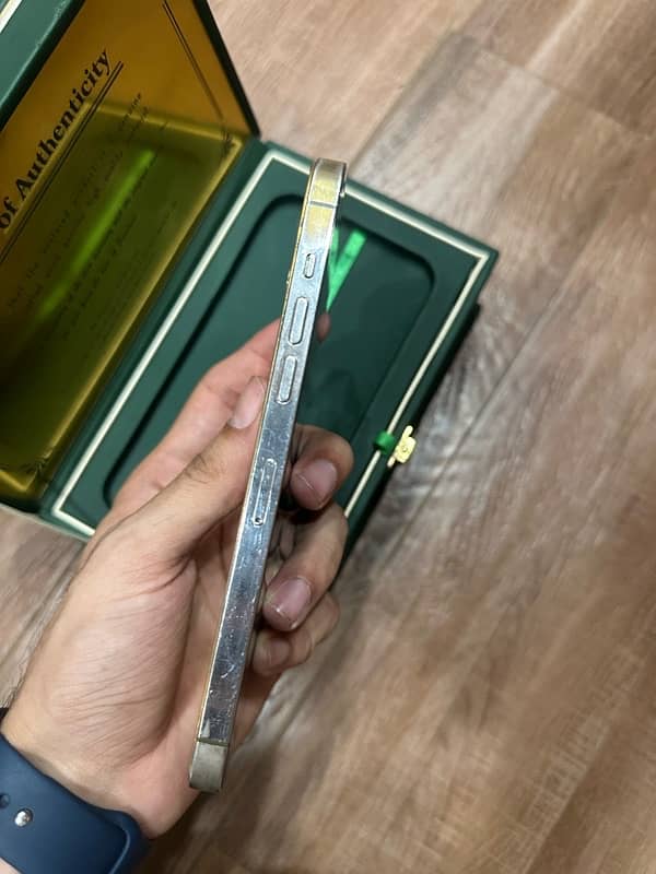 apple iphone 14pro max hk 256 non pta gold playted 3