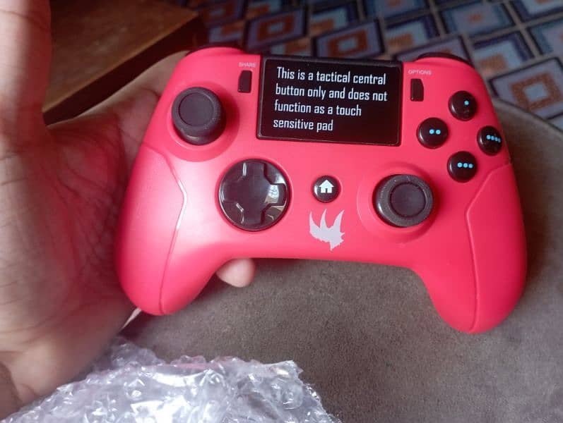 gator claw  PS4 / controller 2