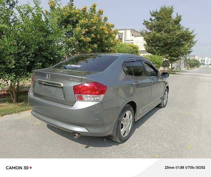 Honda City  2013 Automatic 3