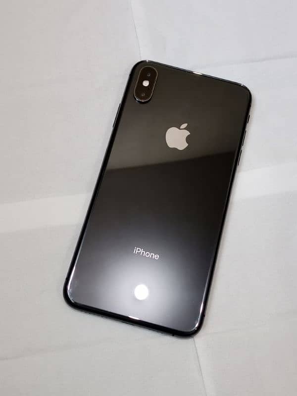 iPhone Xs Max 256GB Non PTA 7