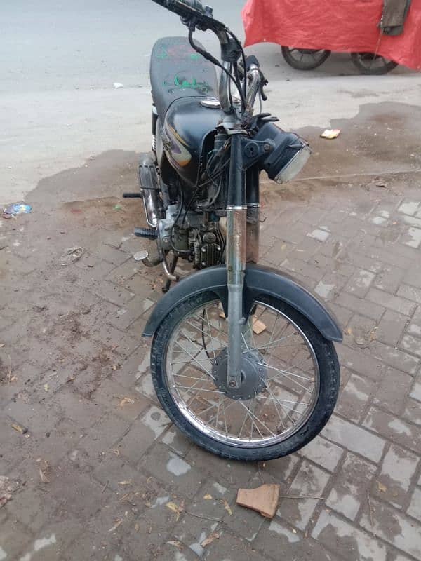 bht achi bike hn 1 cik p strat hn 2