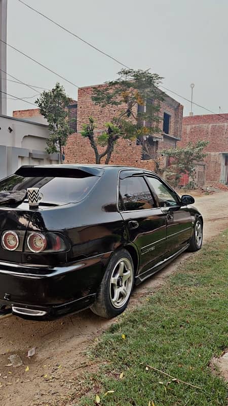 Honda Civic EXi 1995 4