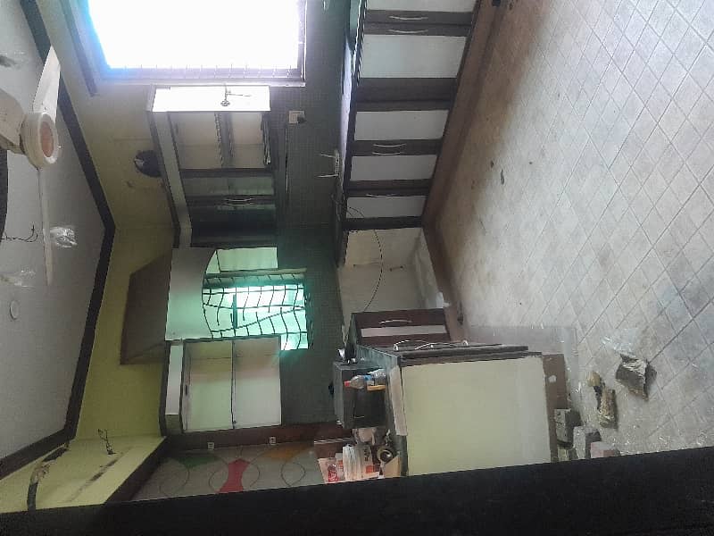 1 Kanal Full hous for rent wat solar system installed Pcsir society ph2 4