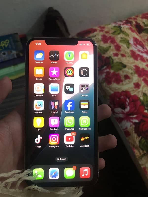 xs max 2