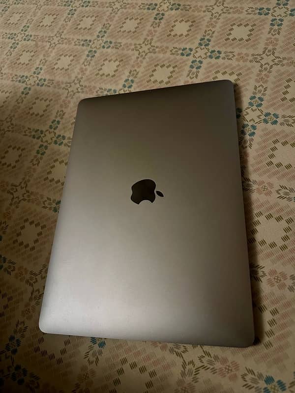 Macbook Air M1 Space Gray - 256GB/8GB 1