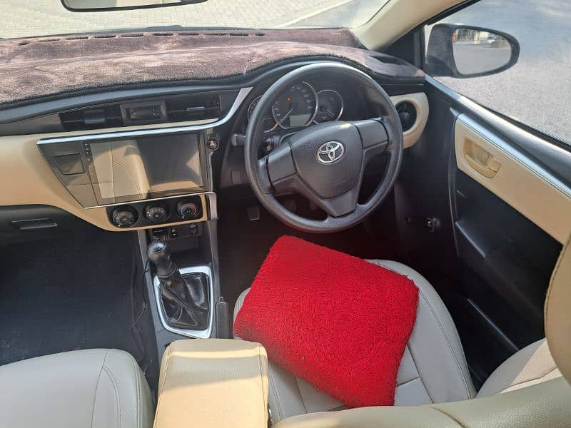 Toyota Corolla XLI 2018 3