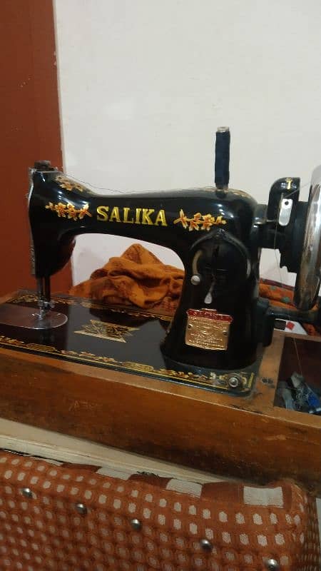 Salika simple sewing machine 1