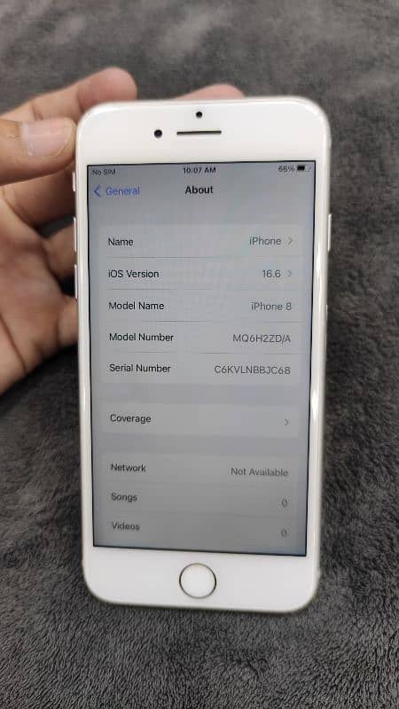 iphone 8 64 GB non PTA factory unlocked 4