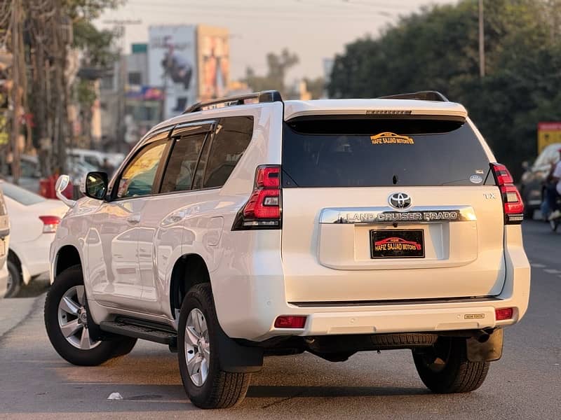 Toyota Prado TX 2.7 2019 7