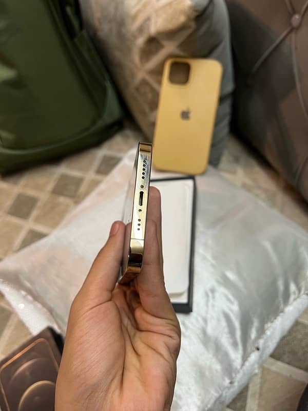 iphone 12 pro 256 gb 9