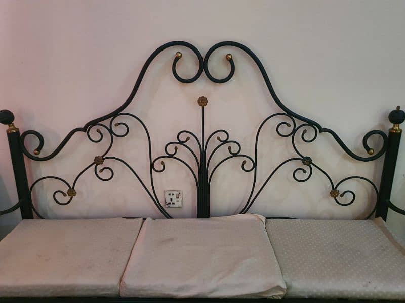 Heavy iron rod sofa set 1