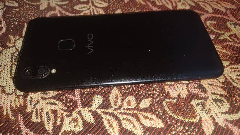 vivo y95 64Gb memory 4